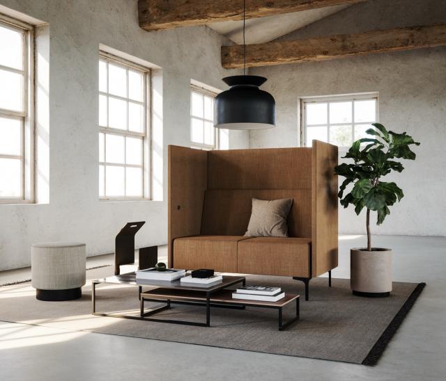 Highland Café Acoustic Sofa 2 sits Rino